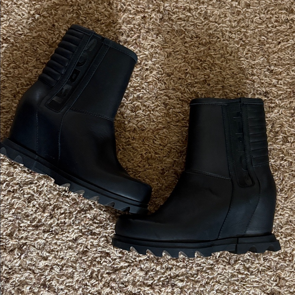 Sorel Joan of Arctic lll Moto Wedge Waterproof Boot size 5.5 Black Ankle Winter - Picture 6 of 9